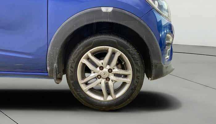 2021 Renault TRIBER RXZ, Petrol, Manual, 7,467 km, Right Front Wheel