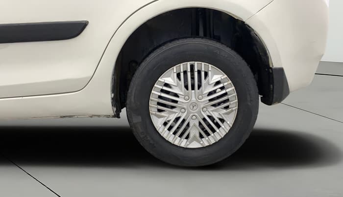 2014 Maruti Swift Dzire VDI, Diesel, Manual, 1,20,235 km, Left Rear Wheel