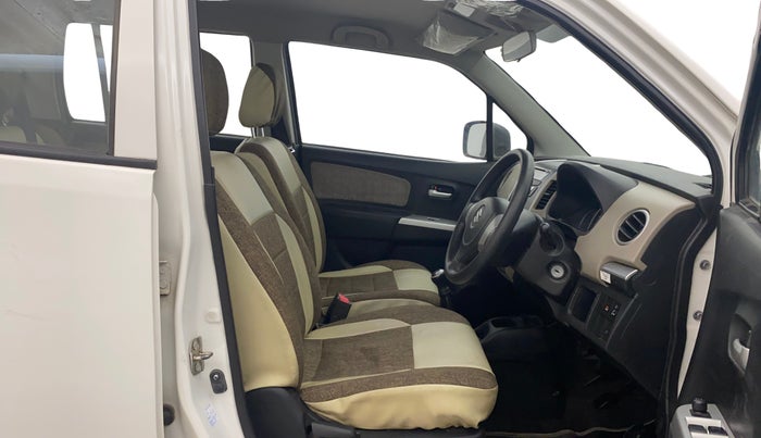 2015 Maruti Wagon R 1.0 VXI, Petrol, Manual, 35,919 km, Right Side Front Door Cabin