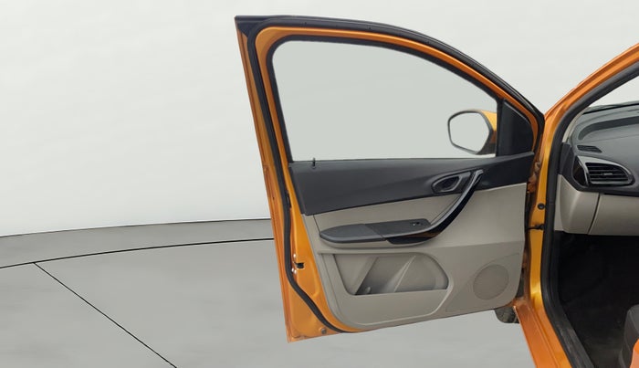 2017 Tata Tiago XT PETROL, Petrol, Manual, 23,837 km, LHS Front Door