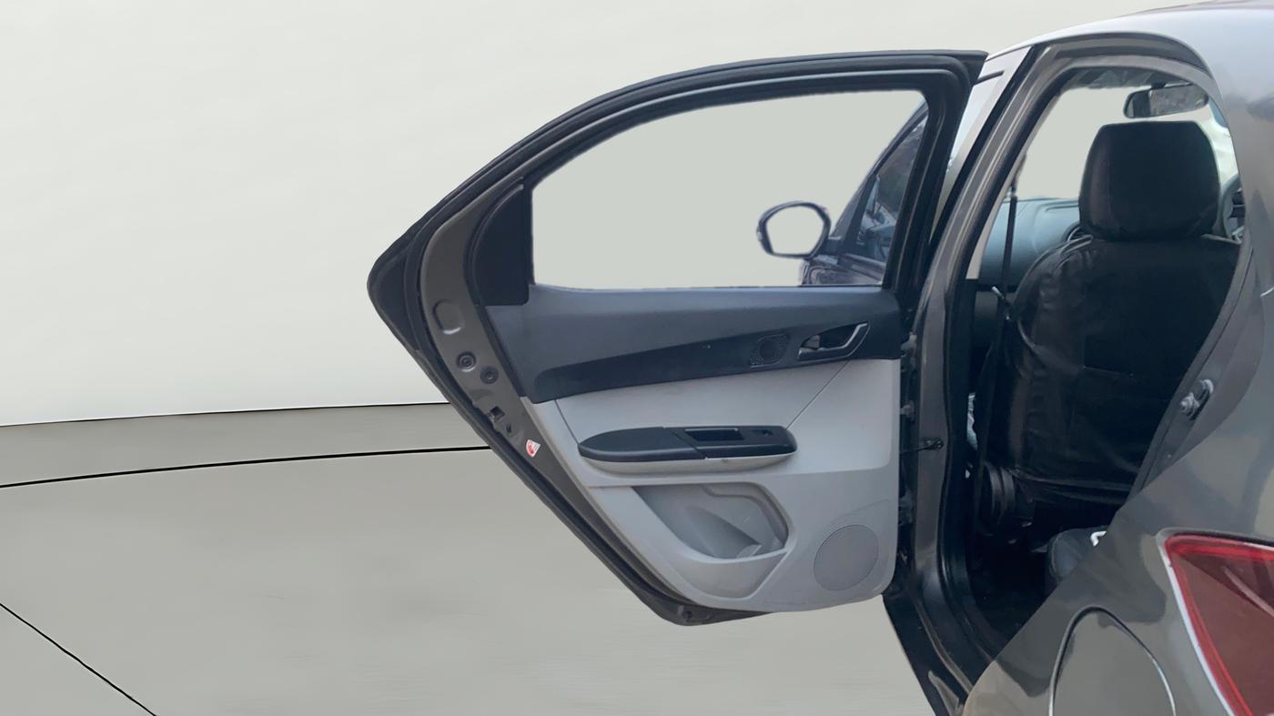 2024 Tata Tiago XT PETROL, Petrol, Manual, 26,188 km, LHS Rear Door