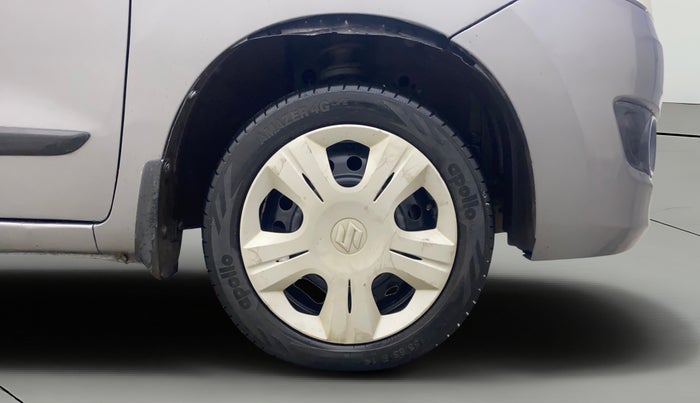 2016 Maruti Wagon R 1.0 VXI AMT, Petrol, Automatic, 51,228 km, Right Front Wheel