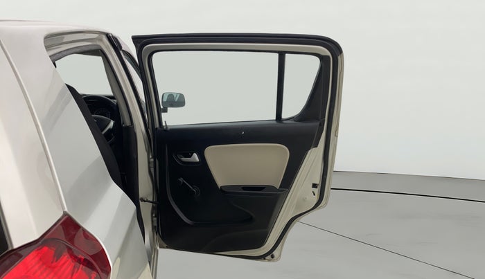 2022 Maruti Alto LXI OPT CNG, CNG, Manual, 30,517 km, RHS Rear Door