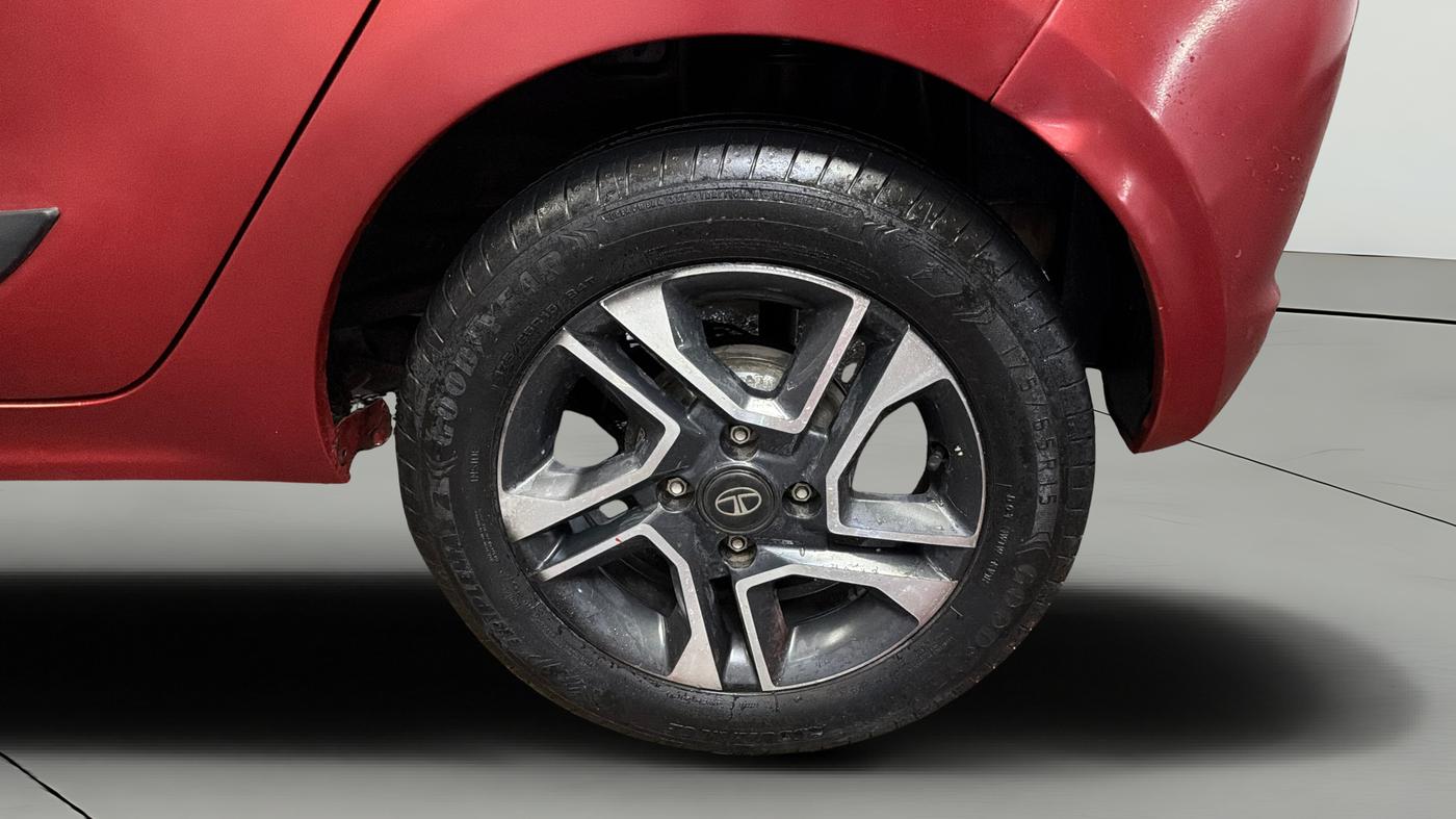 2019 Tata Tiago XZ PLUS PETROL, Petrol, Manual, 87,296 km, Left Rear Wheel
