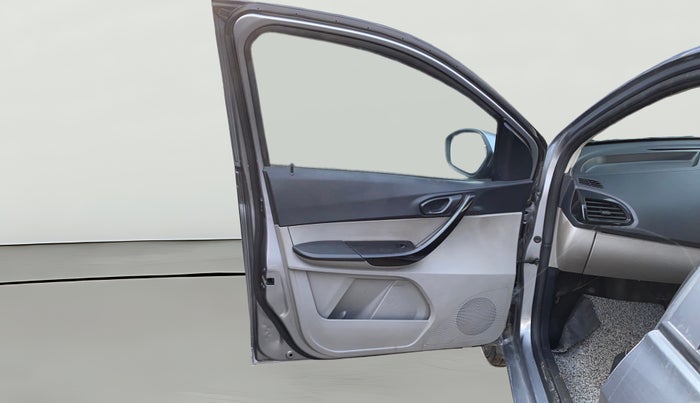 2018 Tata Tiago XT PETROL, Petrol, Manual, 60,478 km, LHS Front Door