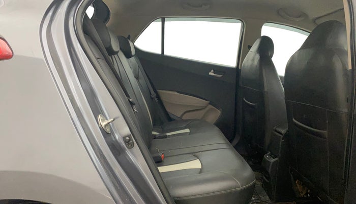 2014 Hyundai Grand i10 ASTA 1.2 KAPPA VTVT, Petrol, Manual, 84,362 km, Right Side Rear Door Cabin