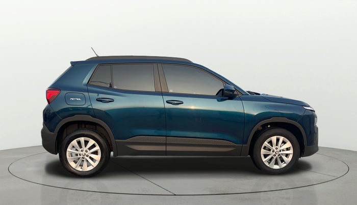 2025 Skoda KUSHAQ  Signature 1.0L TSI MT , Petrol, Manual, 4,742 km, Right Side View