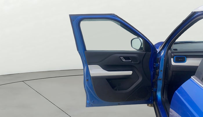 2021 Tata PUNCH CREATIVE  1.2 RTN DUAL TONE, CNG, Manual, 57,267 km, LHS Front Door