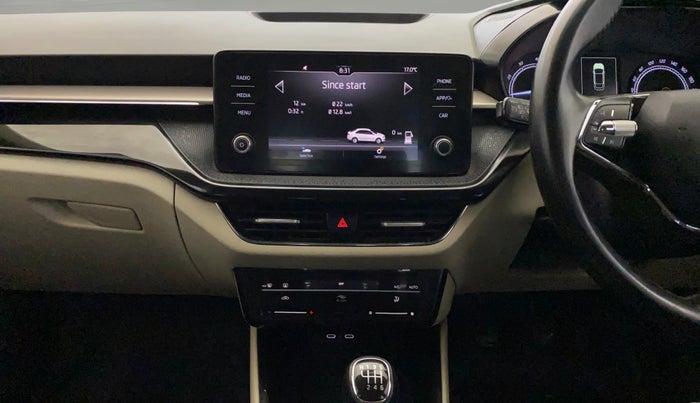 2022 Skoda SLAVIA AMBITION 1.0L TSI MT, Petrol, Manual, 78,412 km, Air Conditioner