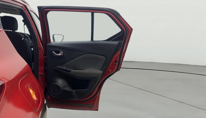 2020 Nissan Kicks XV 1.5, Petrol, Manual, 1,05,805 km, RHS Rear Door