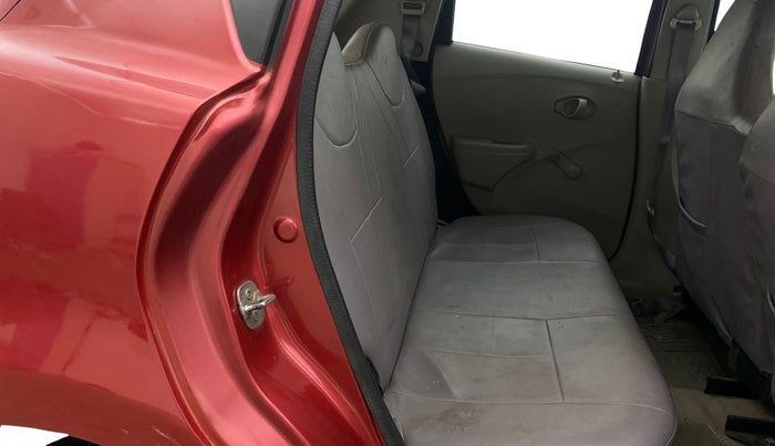 2015 Datsun Go T, Petrol, Manual, 79,487 km, Right Side Rear Door Cabin