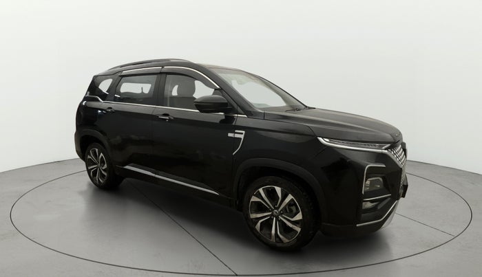2023 MG HECTOR PLUS SAVVY PRO 1.5 TURBO CVT 7 STR, Petrol, Automatic, 62,175 km, Right Front Diagonal