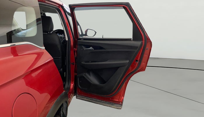 2020 MG HECTOR SHARP 1.5 DCT PETROL, Petrol, Automatic, 32,498 km, RHS Rear Door