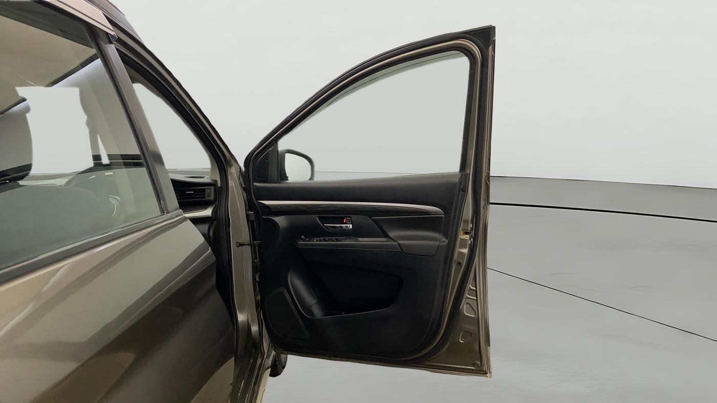 2021 Maruti XL6 ZETA MT, Petrol, Manual, 38,169 km, RHS Front Door