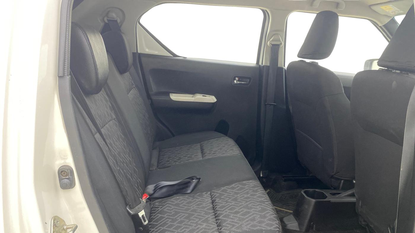 2020 Maruti IGNIS ZETA 1.2 AMT, Petrol, Automatic, 92,543 km, Right Side Rear Door Cabin