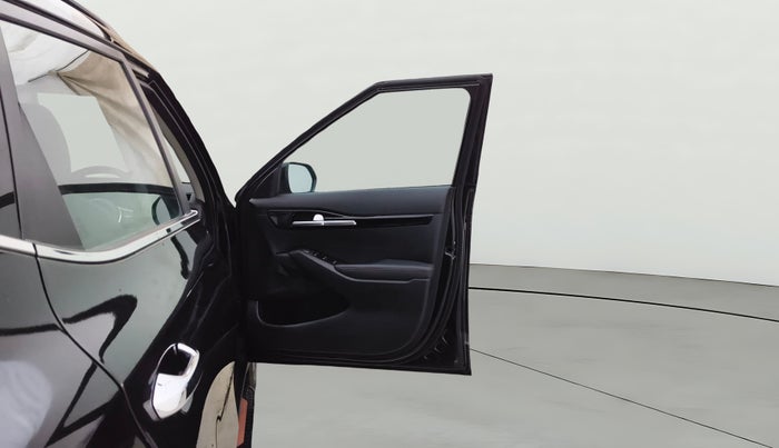 2019 KIA SELTOS GTX AT 1.4 PETROL, Petrol, Automatic, 31,282 km, RHS Front Door