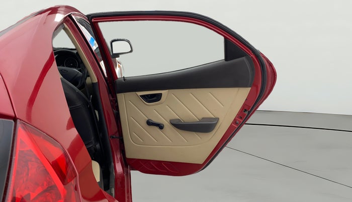 2018 Hyundai Eon MAGNA +, Petrol, Manual, 58,957 km, RHS Rear Door