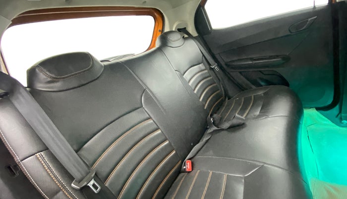 2018 Tata TIAGO NRG PETROL, Petrol, Manual, 1,17,010 km, Right Side Rear Door Cabin