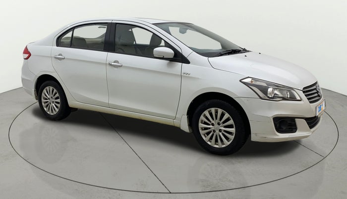 2016 Maruti Ciaz ZXI, Petrol, Manual, 49,976 km, Right Front Diagonal