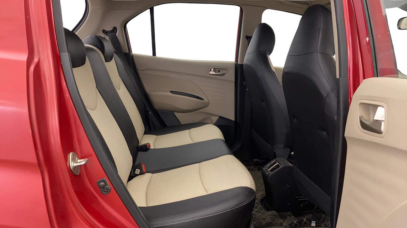 2018 Hyundai NEW SANTRO SPORTZ MT, Petrol, Manual, 38,094 km, Right Side Rear Door Cabin