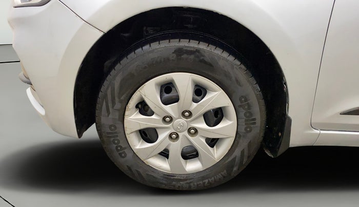 2020 Hyundai Elite i20 MAGNA PLUS 1.2, Petrol, Manual, 27,703 km, Left Front Wheel