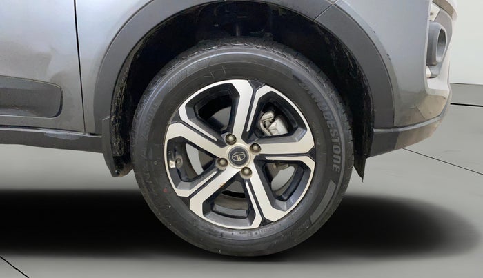 2023 Tata NEXON XZ PLUS (L), Petrol, Manual, 17,794 km, Right Front Wheel