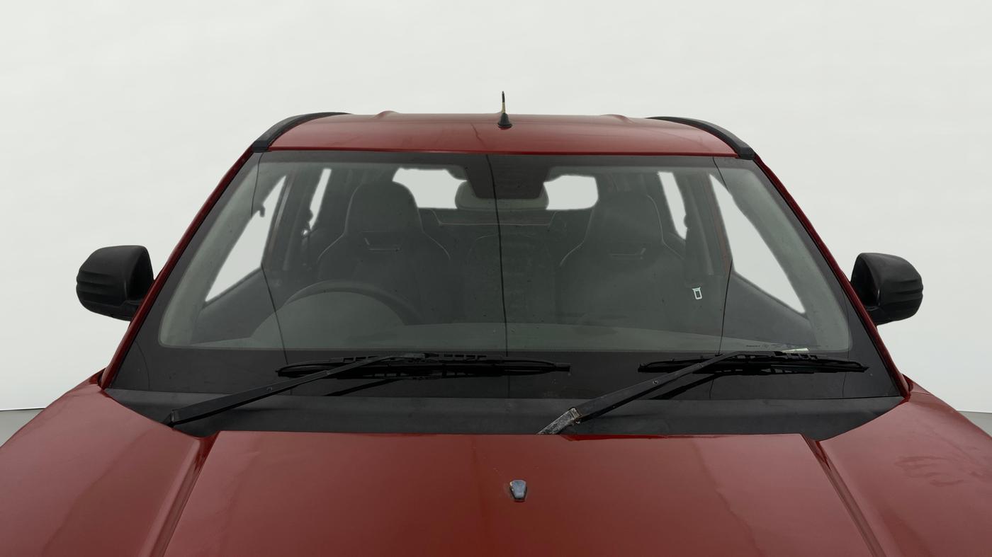 2018 Mahindra KUV 100 NXT K2 P 6 STR, Petrol, Manual, 55,096 km, Front Windshield