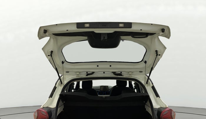 2023 Tata PUNCH CREATIVE  AMT, Petrol, Automatic, 27,582 km, Boot Door Open