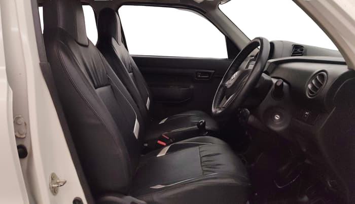 2021 Maruti S PRESSO VXI CNG, CNG, Manual, 95,131 km, Right Side Front Door Cabin