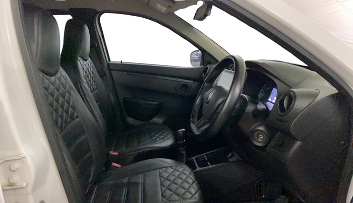 2023 Renault Kwid RXL 1.0, CNG, Manual, 12,856 km, Right Side Front Door Cabin