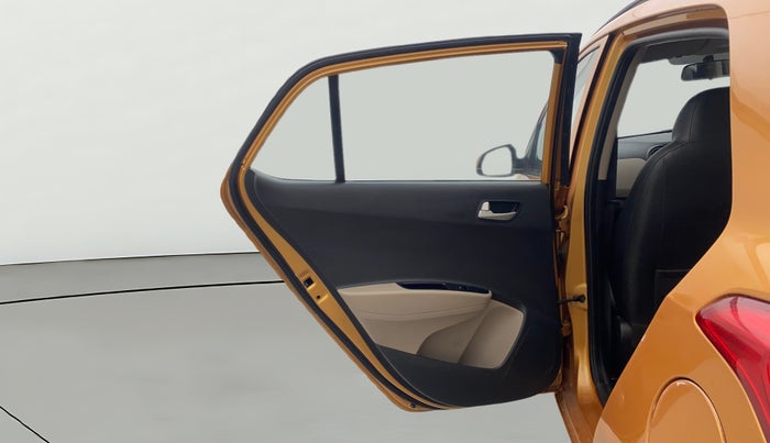 2015 Hyundai Grand i10 ASTA AT 1.2 KAPPA VTVT, Petrol, Automatic, 62,069 km, LHS Rear Door