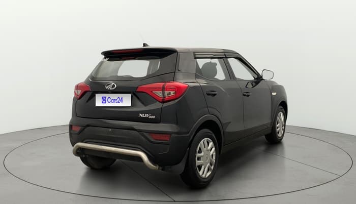 2021 Mahindra XUV300 W4 1.2 PETROL, Petrol, Manual, 31,717 km, Right Back Diagonal
