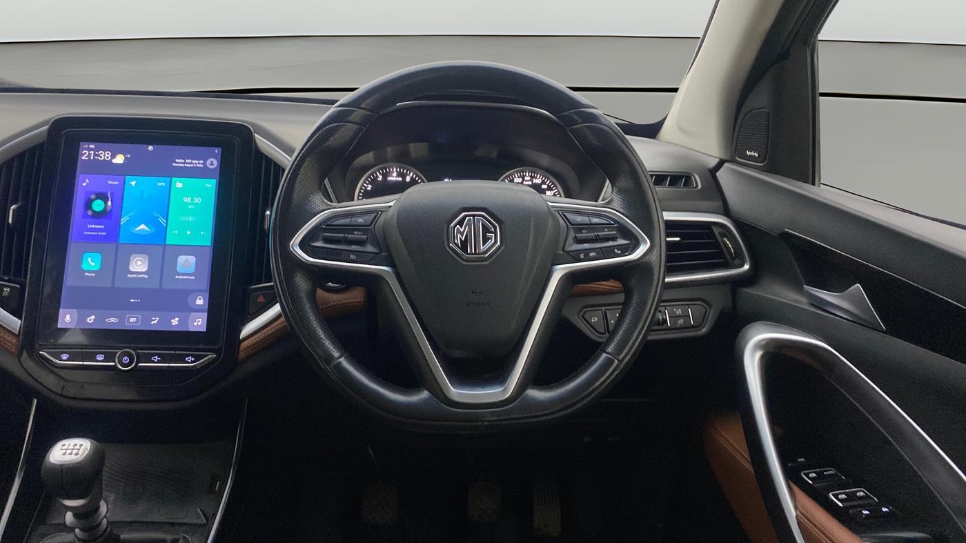 2022 MG HECTOR PLUS SELECT 2.0 DIESEL TURBO MT 7-STR, Diesel, Manual, 61,224 km, Steering Wheel Close Up