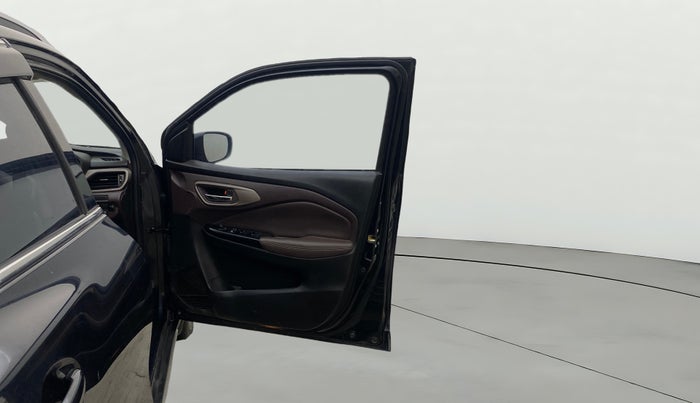 2023 Maruti FRONX ZETA 1.0L TURBO 6 AT, Petrol, Automatic, 48,100 km, RHS Front Door