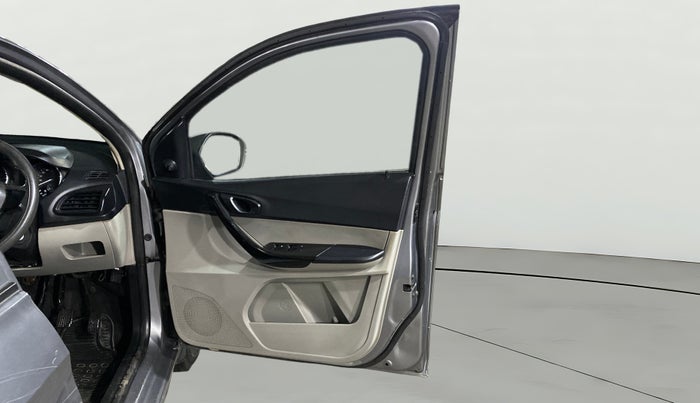 2020 Tata TIAGO NRG PETROL, Petrol, Manual, 44,242 km, RHS Front Door