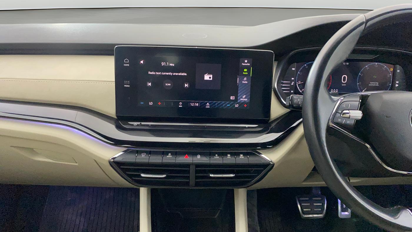 2022 Skoda Octavia L&K 2.0 AT, Petrol, Automatic, 33,747 km, Air Conditioner