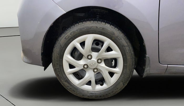 2017 Hyundai Grand i10 SPORTZ 1.2 KAPPA VTVT, Petrol, Manual, 23,550 km, Left Front Wheel