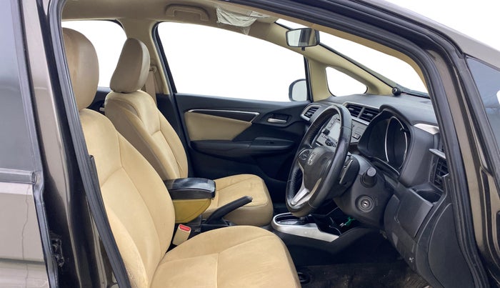 2018 Honda Jazz 1.2L I-VTEC V AT, Petrol, Automatic, 70,111 km, Right Side Front Door Cabin