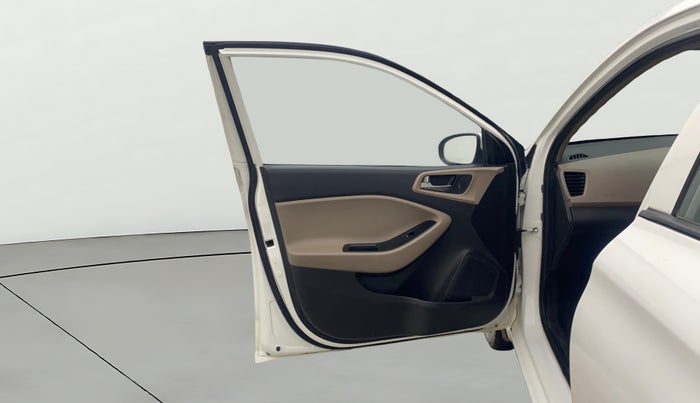 2016 Hyundai Elite i20 ASTA 1.4 CRDI (O), Diesel, Manual, 1,13,330 km, LHS Front Door