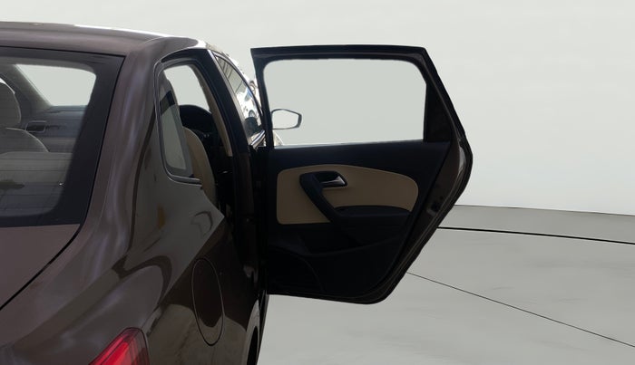 2016 Volkswagen Ameo HIGHLINE1.2L, Petrol, Manual, 27,425 km, RHS Rear Door