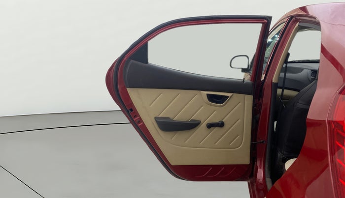 2018 Hyundai Eon MAGNA +, Petrol, Manual, 18,460 km, LHS Rear Door