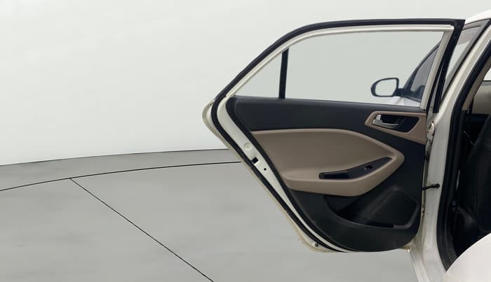2019 Hyundai Elite i20 ASTA (O) CVT, Petrol, Automatic, 1,03,334 km, LHS Rear Door