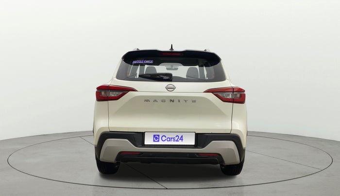 2024 Nissan MAGNITE N-Connecta B4D 1.0 Petrol MT Dual Tone, Petrol, Manual, 3,297 km, Back/Rear