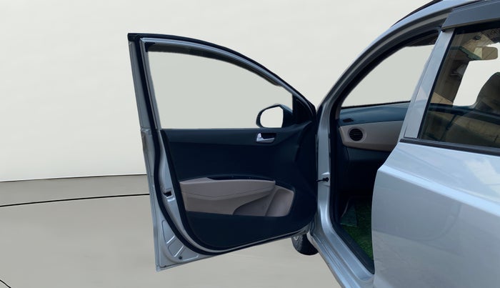 2017 Hyundai Grand i10 ASTA 1.2 KAPPA VTVT, Petrol, Manual, 81,771 km, LHS Front Door