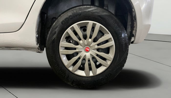 2016 Maruti Swift VDI, Diesel, Manual, 69,476 km, Left Rear Wheel