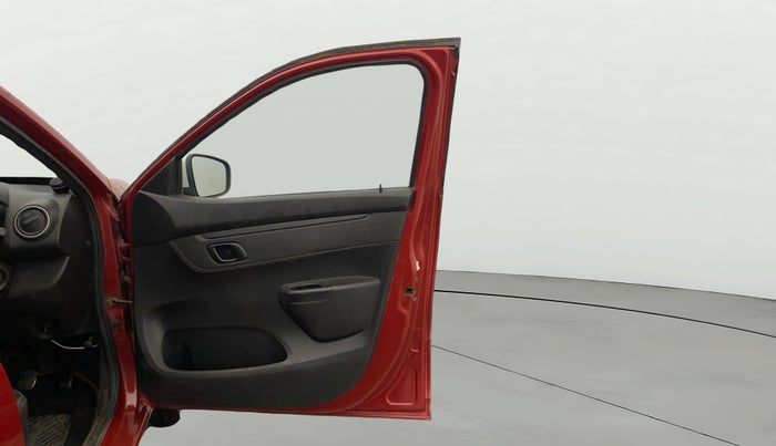 2017 Renault Kwid RXL 0.8 02 Anniversary Edition, Petrol, Manual, 72,573 km, RHS Front Door