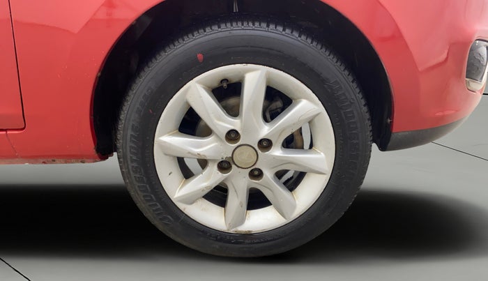 2014 Tata Zest XT PETROL, Petrol, Manual, 78,232 km, Right Front Wheel