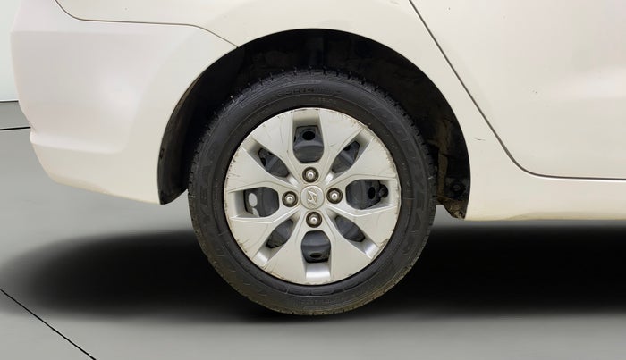 2014 Hyundai Xcent BASE 1.2, Petrol, Manual, 74,800 km, Right Rear Wheel