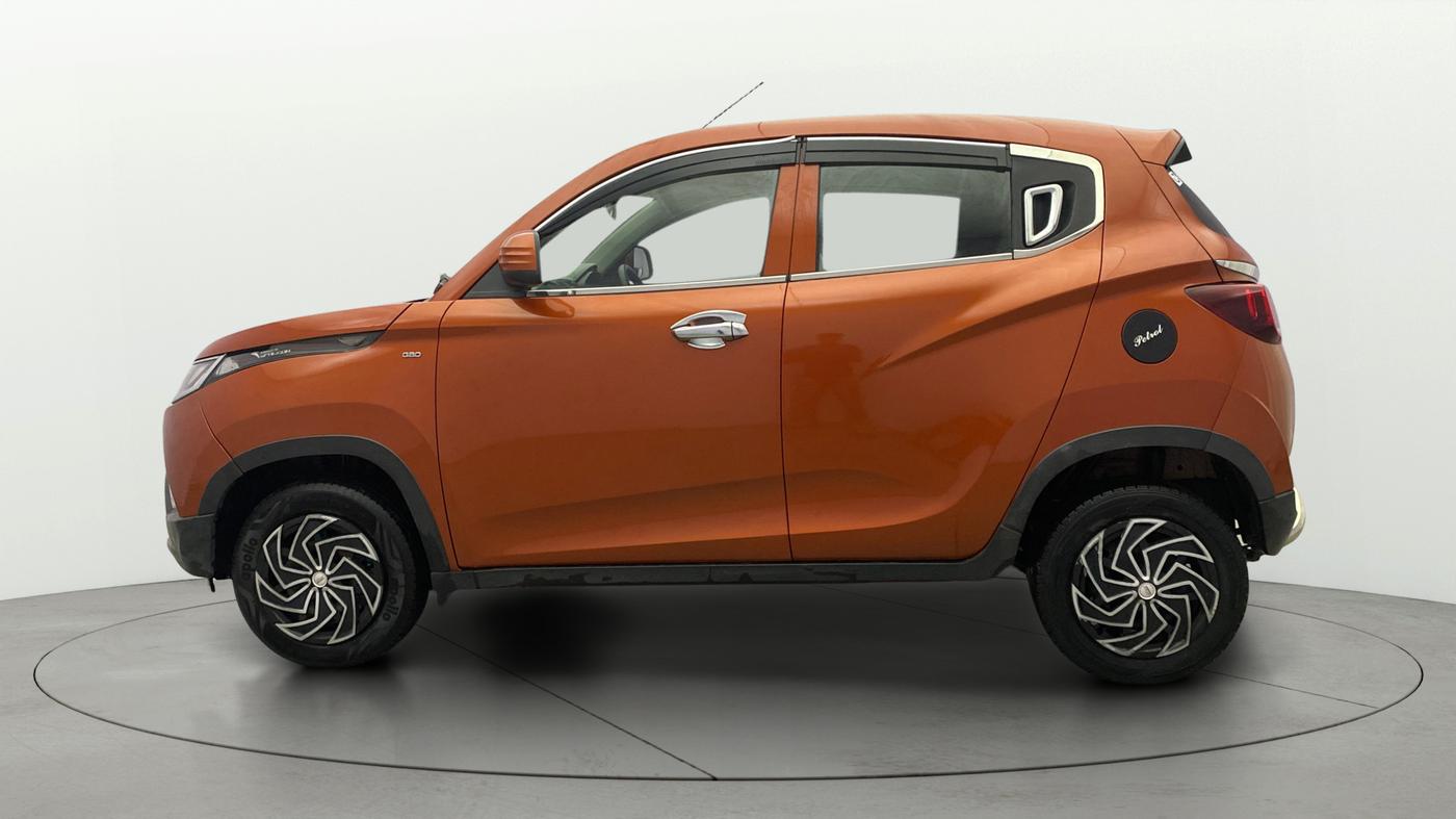 2016 Mahindra Kuv100 K4 5 STR, Petrol, Manual, 46,728 km, Left Side