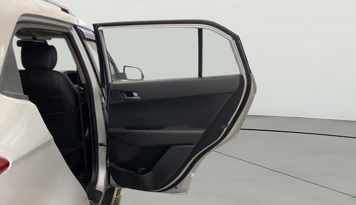 2017 Hyundai Creta SX PLUS 1.6 PETROL, Petrol, Manual, 77,797 km, RHS Rear Door